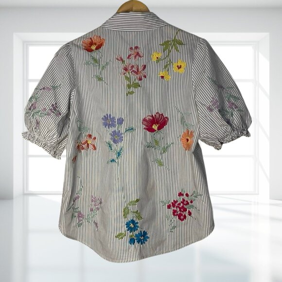 Johnny Was Evangeline Smocked Stripe Blouse M Lisbon Floral Embroidered W18524-3 - Picture 3 of 16